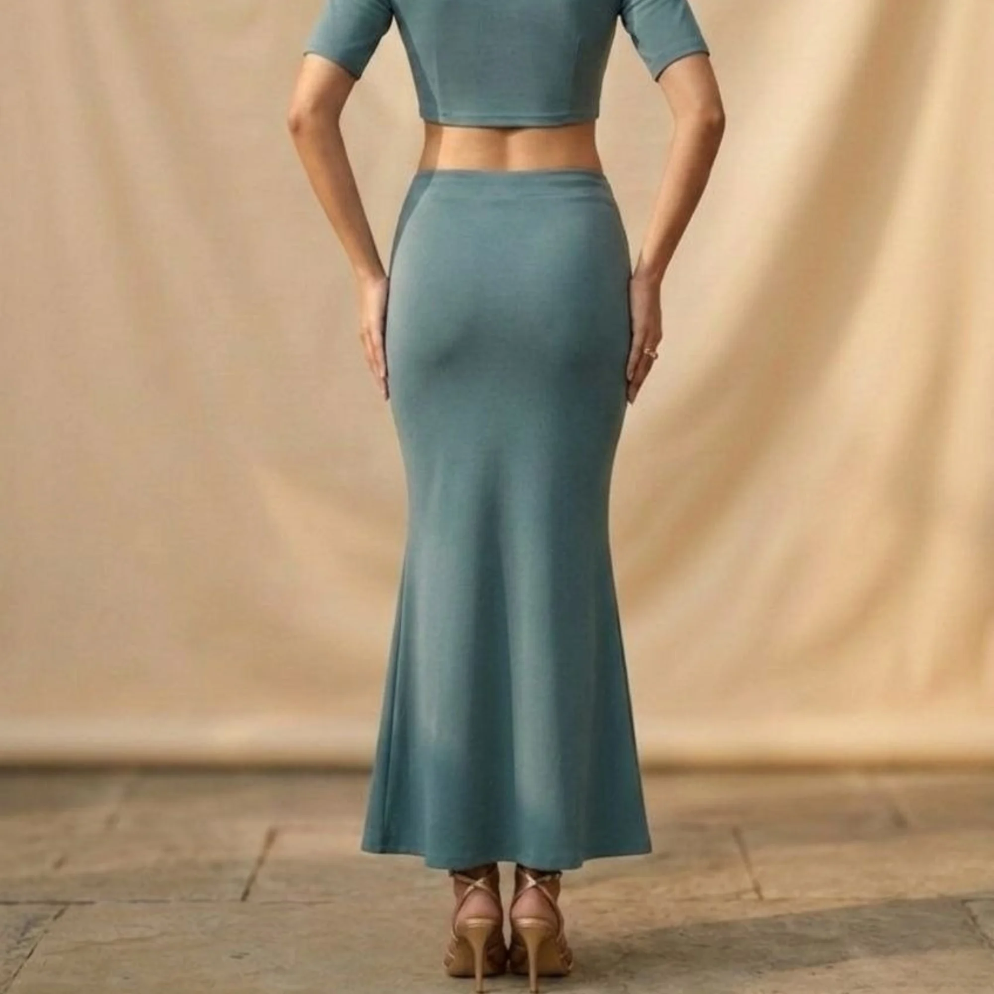 Saree Shaper - Sage Green - Image 3